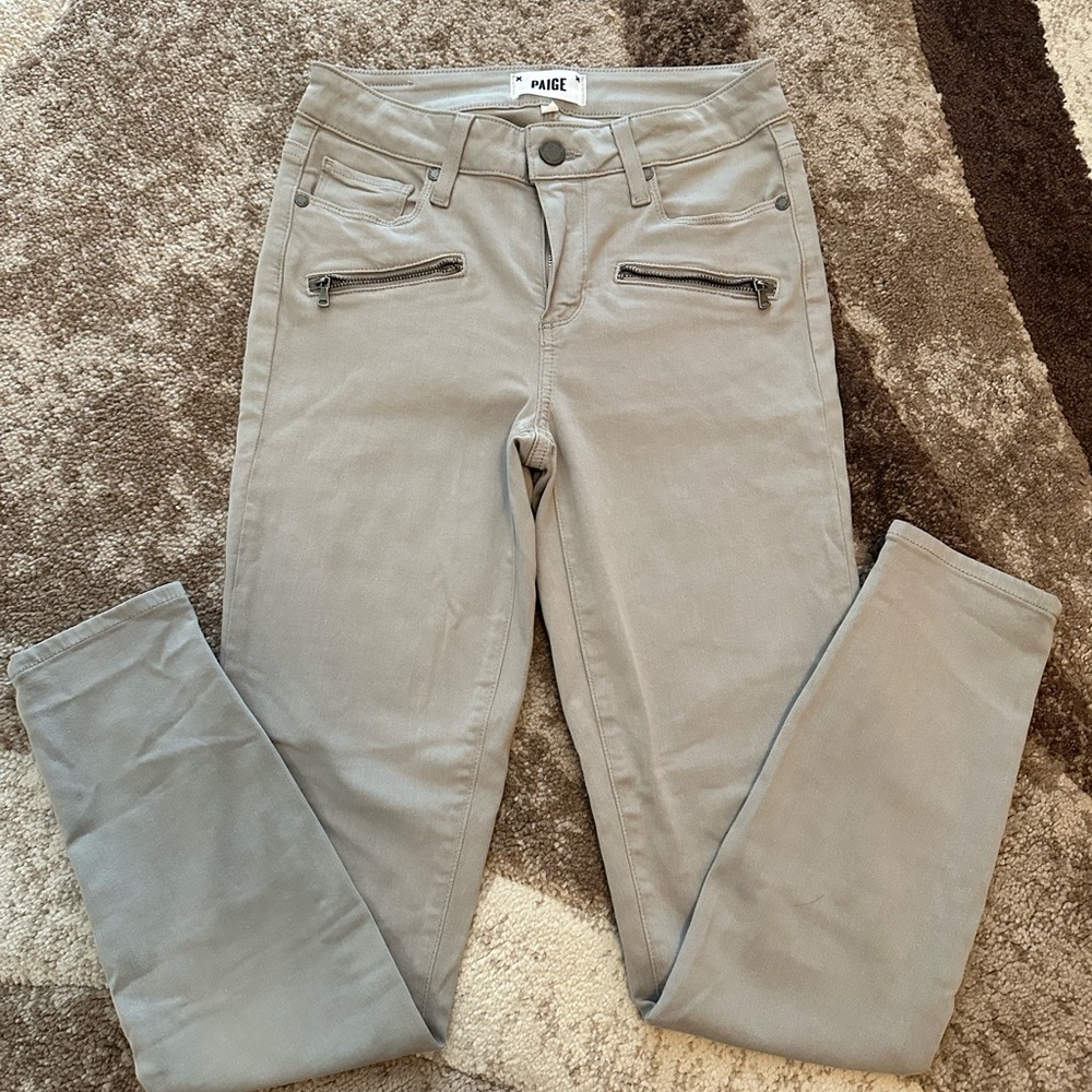 Like new Paige indigo zip jeans